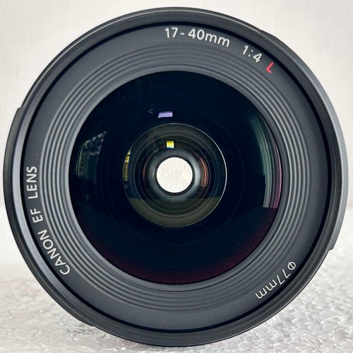 Canon 40mm f4l - 17-40mm, usm