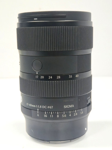 Sigma 40mm 1 8 dc - sigma, f/1.8